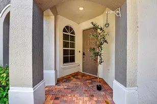 6421 Bella Cir, Boynton Beach, FL 33437 - Photo 2