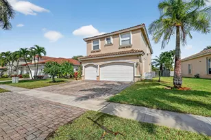 6899 Houlton Cir, Lake Worth, FL 33467 - Photo 2