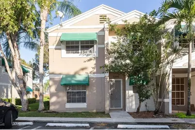 5200 Lake Loop Road, Cooper City, FL 33330 - Photo 1