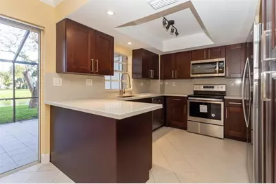 5200 Lake Loop Road, Cooper City, FL 33330 - Photo 10