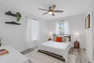744 Sunset Rd, West Palm Beach, FL 33401 - Photo 12