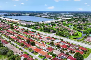 1140 NW 49th St, Deerfield Beach, FL 33064 - Photo 42