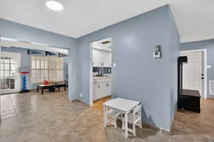 1140 NW 49th St, Deerfield Beach, FL 33064 - Photo 10