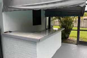 10631 NW 39th St, Coral Springs, FL 33065 - Photo 14