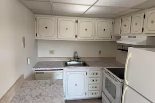 500 W Village Green Circle W, Palm Springs, FL 33461 - Photo 2