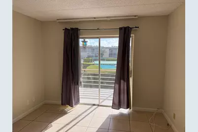500 W Village Green Circle W #212, Palm Springs, FL 33461 - Photo 16