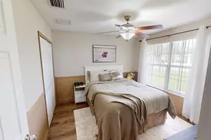 201 NE Faring Ave, Port Saint Lucie, FL 34983 - Photo 16