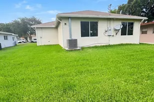 2766 NW 6th Ct, Fort Lauderdale, FL 33311 - Photo 24