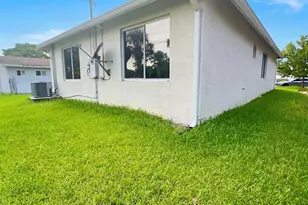 2766 NW 6th Ct, Fort Lauderdale, FL 33311 - Photo 26