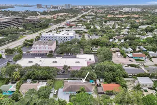1718 Ridge Rd, North Palm Beach, FL 33408 - Photo 2