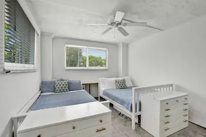 1528 NE 28th Drive, Wilton Manors, FL 33334 - Photo 12