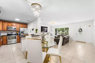 795 SE 17th St, Deerfield Beach, FL 33441 - Photo 14