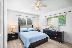 795 SE 17th St, Deerfield Beach, FL 33441 - Photo 20