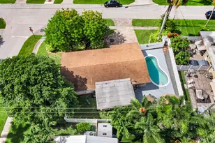 795 SE 17th St, Deerfield Beach, FL 33441 - Photo 30