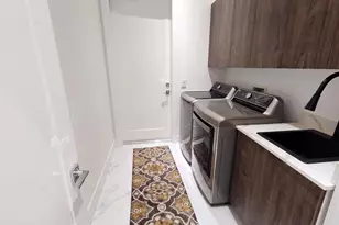 11601 NW 27th St, Plantation, FL 33323 - Photo 38