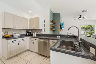 6327 Terra Rosa Cir, Boynton Beach, FL 33472 - Photo 10
