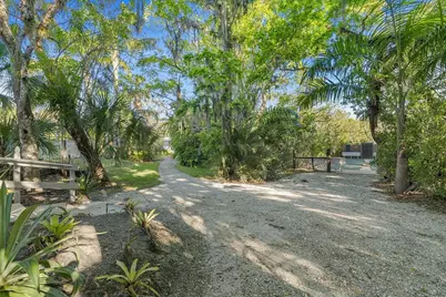 431 Tamarind Place, Vero Beach, FL 32962 - Photo 46