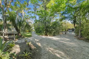 431 Tamarind Pl, Vero Beach, FL 32962 - Photo 46