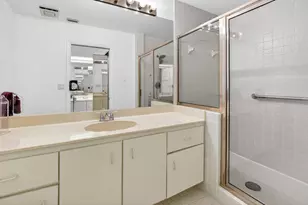 8073 Aberdeen Dr, Boynton Beach, FL 33472 - Photo 8