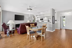 8073 Aberdeen Dr, Boynton Beach, FL 33472 - Photo 6