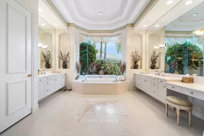 59 St James Drive, Palm Beach Gardens, FL 33418 - Photo 18