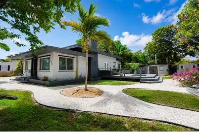 249 SW 14th Street #1-4, Dania Beach, FL 33004 - Photo 1