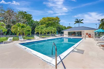 701 Avenue L, Delray Beach, FL 33483 - Photo 24