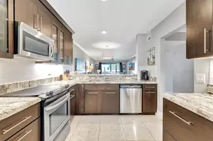 701 Avenue L, Delray Beach, FL 33483 - Photo 2