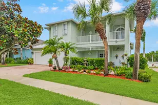 205 NW Magnolia Lakes Blvd, Port Saint Lucie, FL 34986 - Photo 2