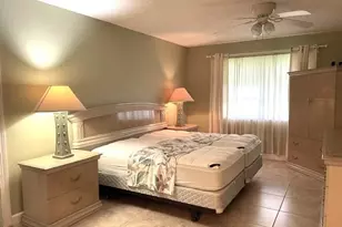 1152 Circle Dr, Delray Beach, FL 33445 - Photo 30