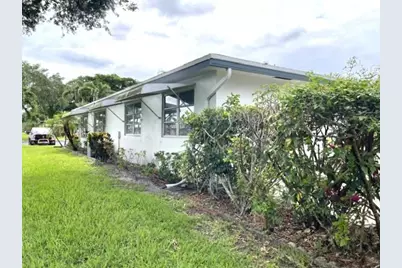1152 Circle Drive #D, Delray Beach, FL 33445 - Photo 34