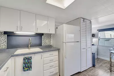 18 Juniper Drive #J, Briny Breezes, FL 33435 - Photo 12