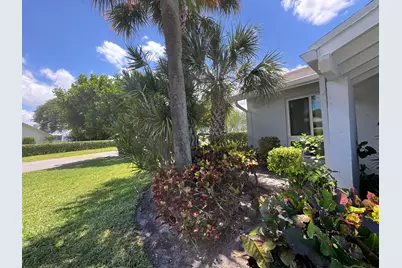 744 Lago Road #1f, Delray Beach, FL 33445 - Photo 2