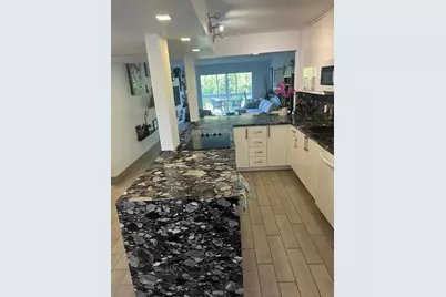 1401 SW 128th Terrace #309h, Pembroke Pines, FL 33027 - Photo 1