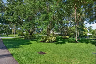 8346 Sawpine Road, Delray Beach, FL 33446 - Photo 10