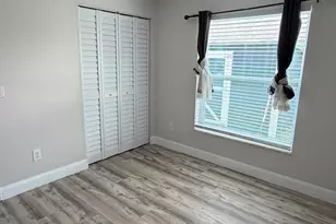 2456 SW Monterrey Ln, Port Saint Lucie, FL 34953 - Photo 24