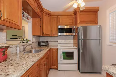 3431 NW 50th Avenue #104, Lauderdale Lakes, FL 33319 - Photo 4