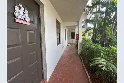 11676 NW 45th Street, Coral Springs, FL 33065 - Photo 16