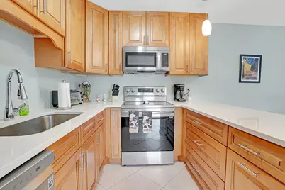 3201 SE Guinevere Lane #A, Port Saint Lucie, FL 34952 - Photo 10