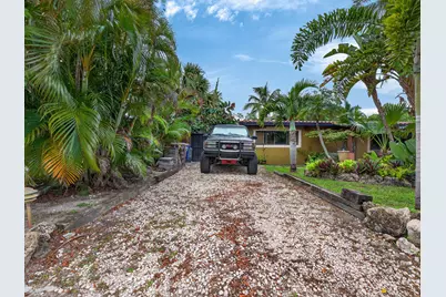 949 NE 25th Avenue, Pompano Beach, FL 33062 - Photo 10