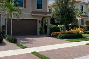 10199 Akenside Dr, Boca Raton, FL 33428 - Photo 2