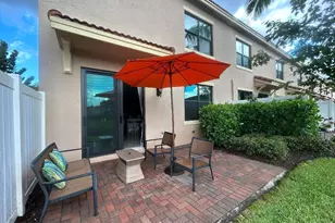 10199 Akenside Dr, Boca Raton, FL 33428 - Photo 8