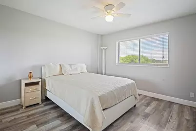 6850 10th Avenue N #310, Greenacres, FL 33467 - Photo 16