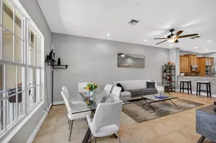 4710 Artesa Wy E, Palm Beach Gardens, FL 33418 - Photo 12