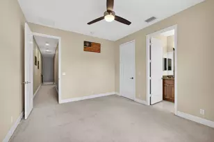 4710 Artesa Wy E, Palm Beach Gardens, FL 33418 - Photo 24