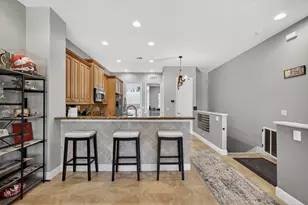 4710 Artesa Wy E, Palm Beach Gardens, FL 33418 - Photo 6
