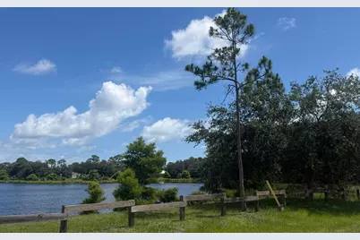 3899 SE Lee Street, Stuart, FL 34997 - Photo 2