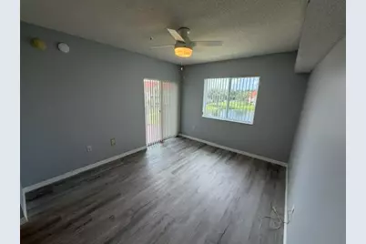 1590 S 42nd Circle S #308, Vero Beach, FL 32967 - Photo 12