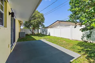 678 Riverside Dr, Palm Beach Gardens, FL 33410 - Photo 36