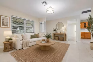 678 Riverside Dr, Palm Beach Gardens, FL 33410 - Photo 4